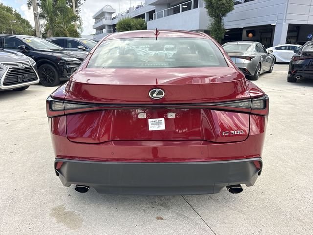 2024 Lexus IS 300 - Photo 24