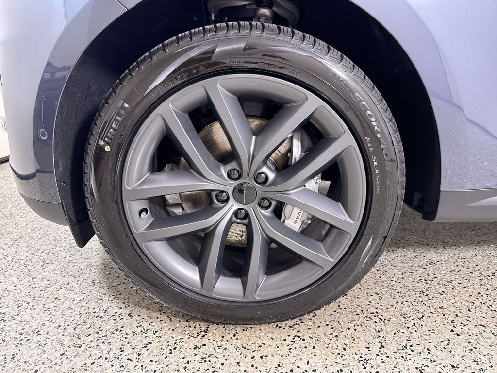 New 2026 Varesine Blue Land Rover SE image 10