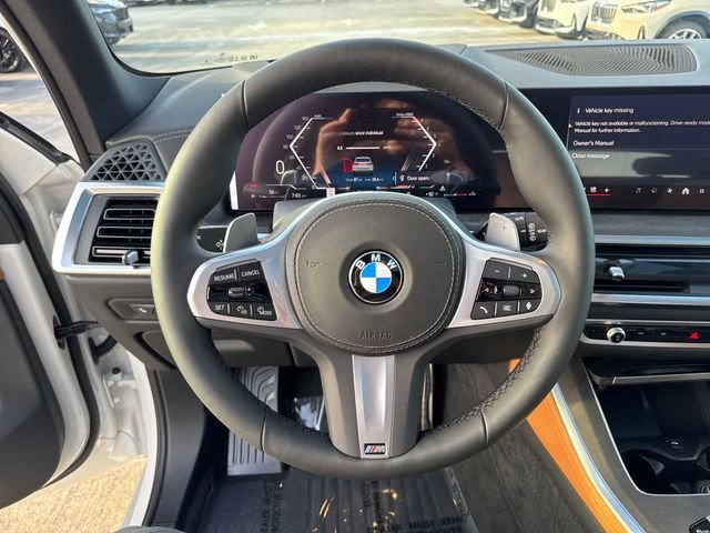 New 2026 Mineral White Metallic BMW sDrive40i image 16