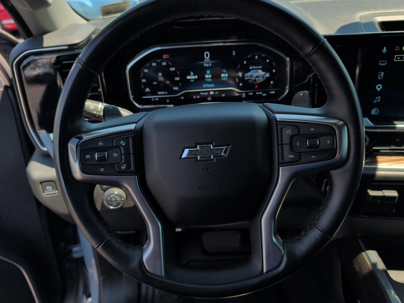 Used 2025 Slate Gray Metallic Chevrolet RST image 18
