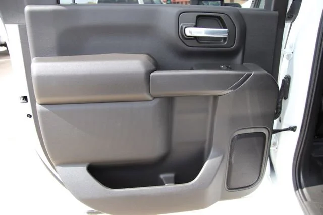 New 2025 Summit White Chevrolet Work Truck image 17