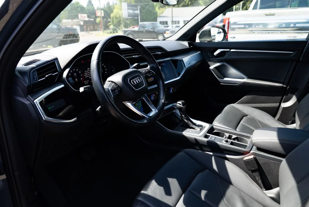 Used 2020 Gray Audi Premium image 21