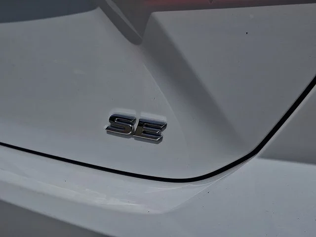 Used 2025 White Toyota SE image 32