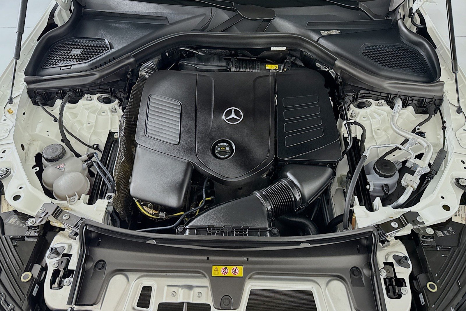 Certified Used 2026 Polar White Mercedes-Benz 300 image 12