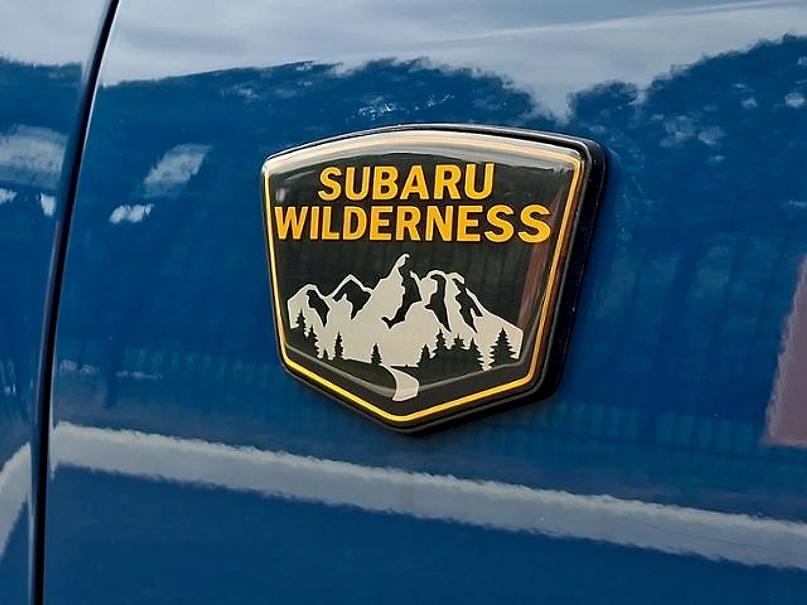 Used 2024 Geyser Blue Pearl Subaru Wilderness image 29