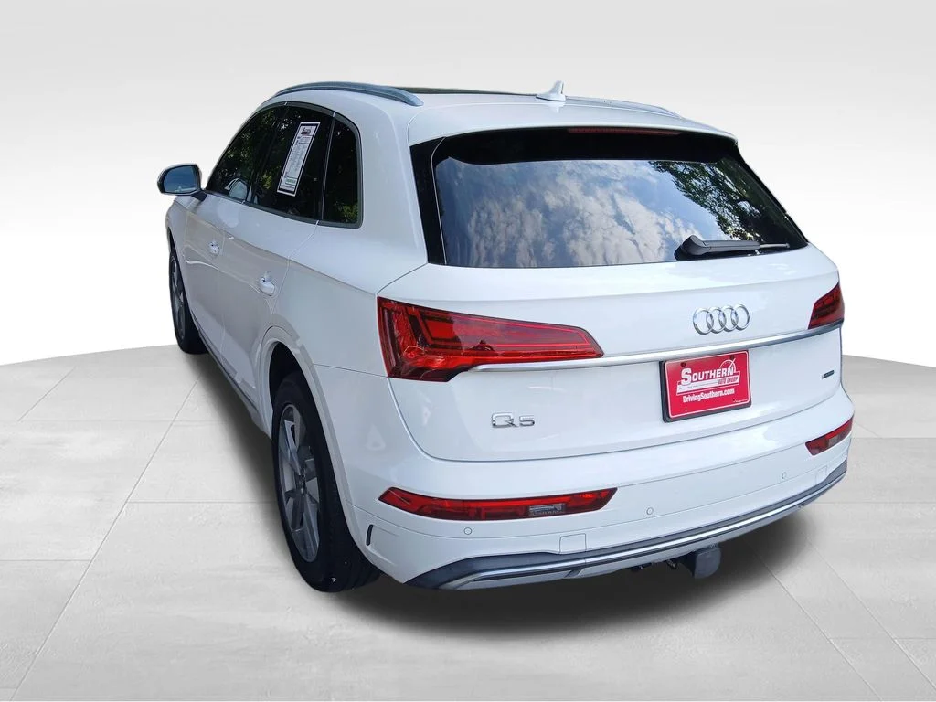 Used 2023 White Audi 40 Premium image 8