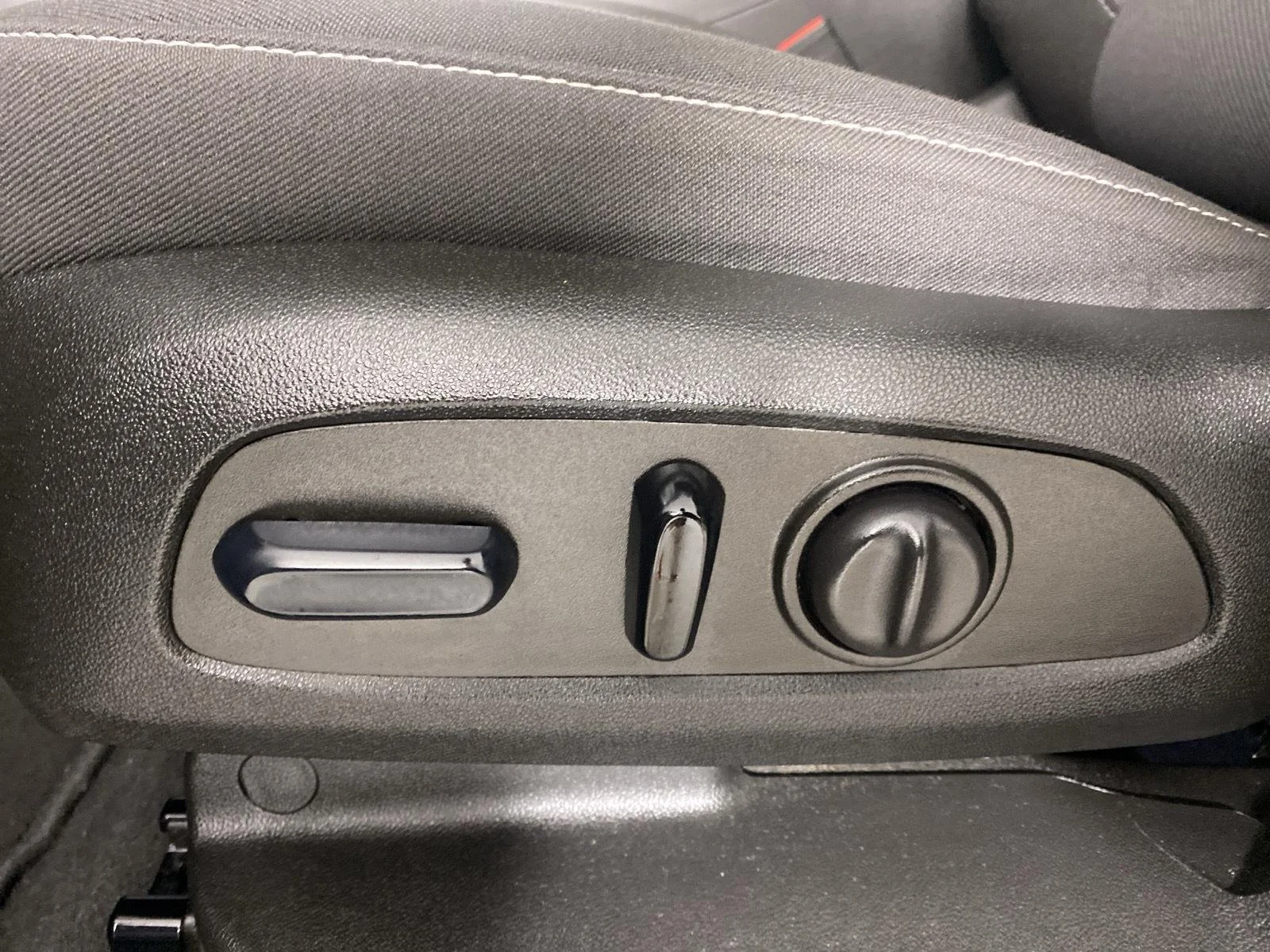 Used 2023 Black Chevrolet LT image 11