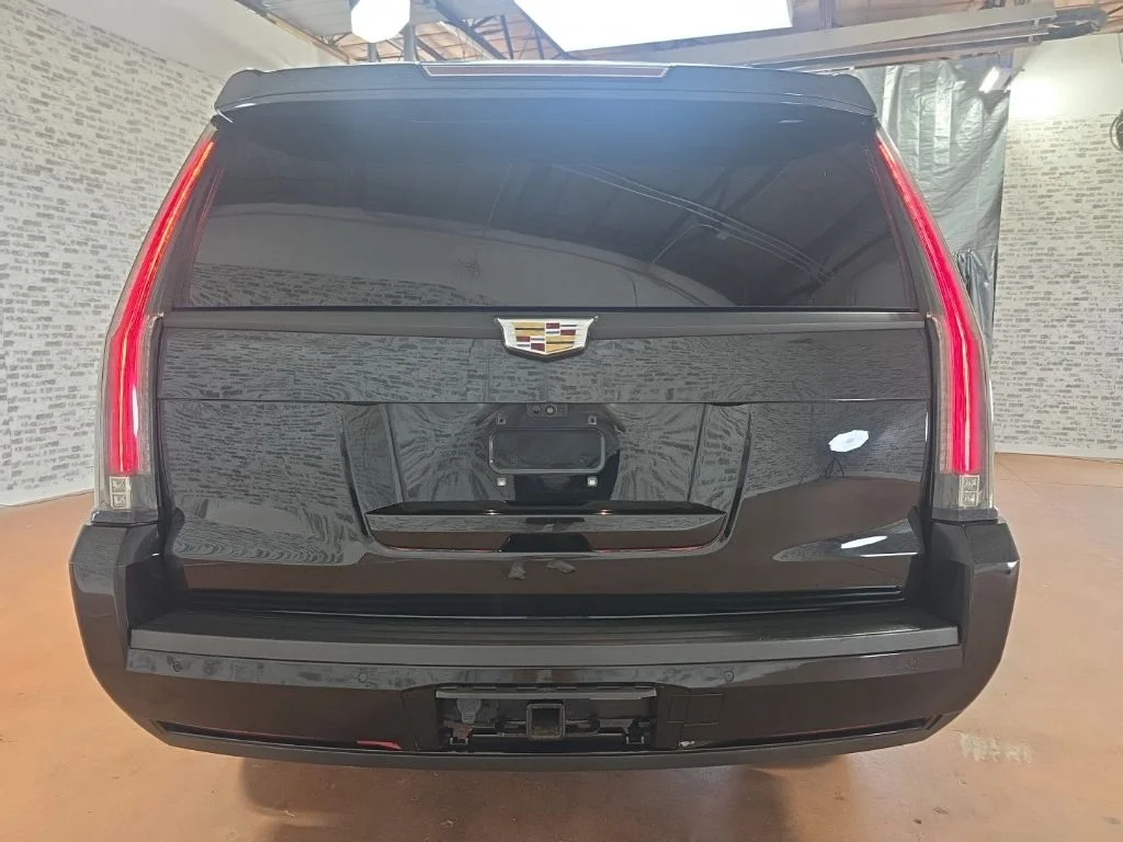 Used 2020 Black Raven Cadillac Luxury image 5