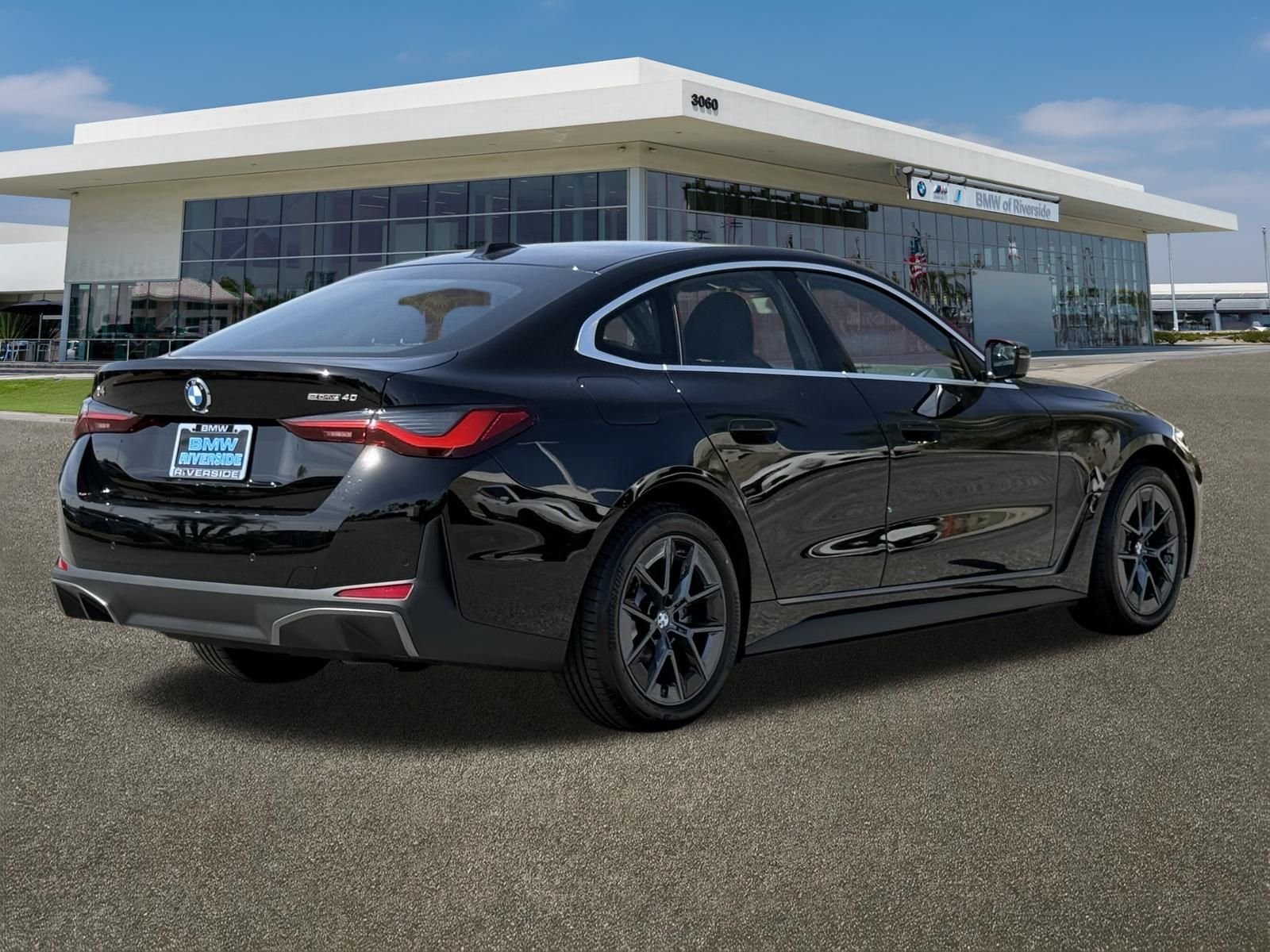 New 2026 Jet Black BMW eDrive40 image 10