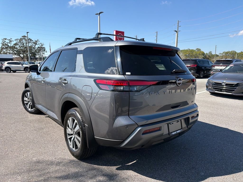 New 2026 Nissan Pathfinder SL 4D Sport Utility