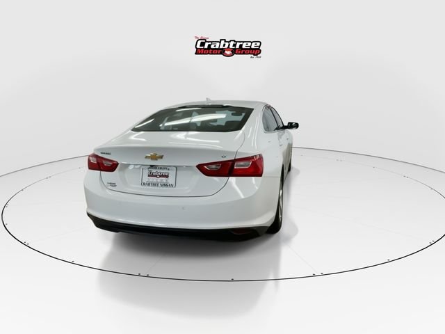 Used 2024 White Chevrolet LT image 7