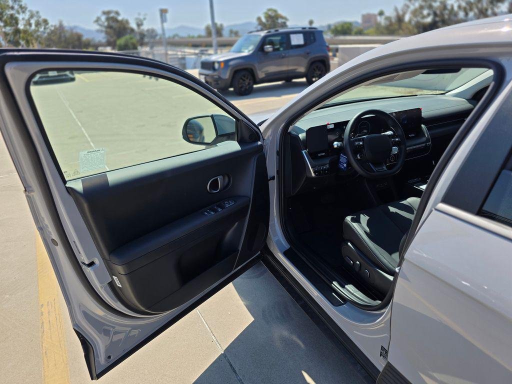 New 2026 Gray Hyundai SEL image 41