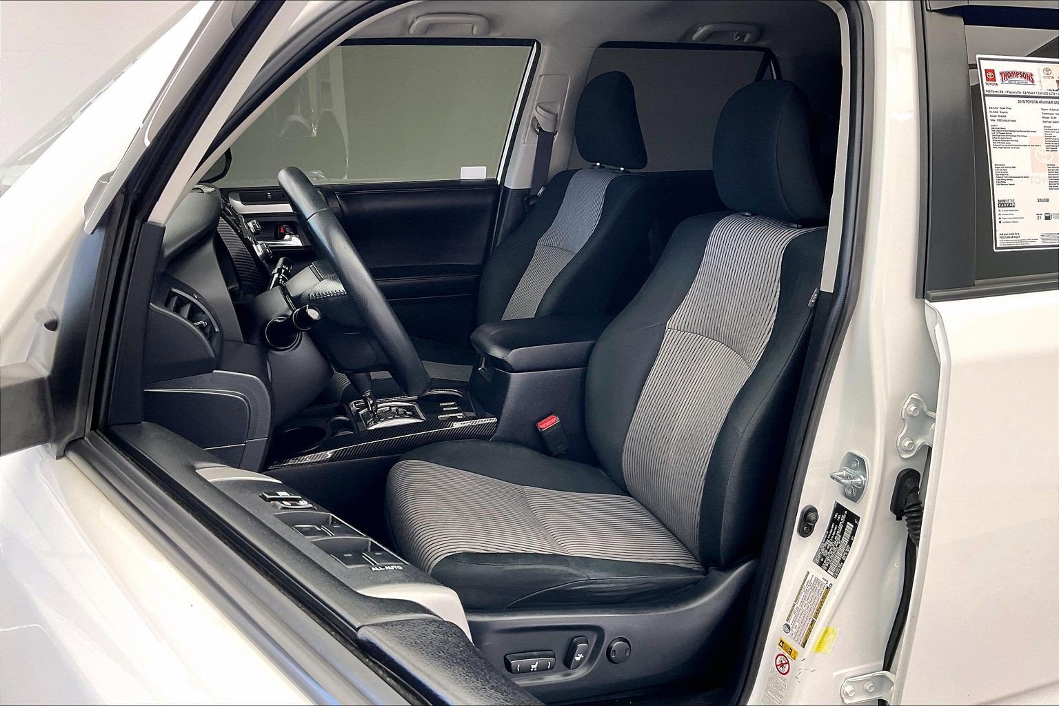 Used 2018 Super White Toyota SR5 image 18