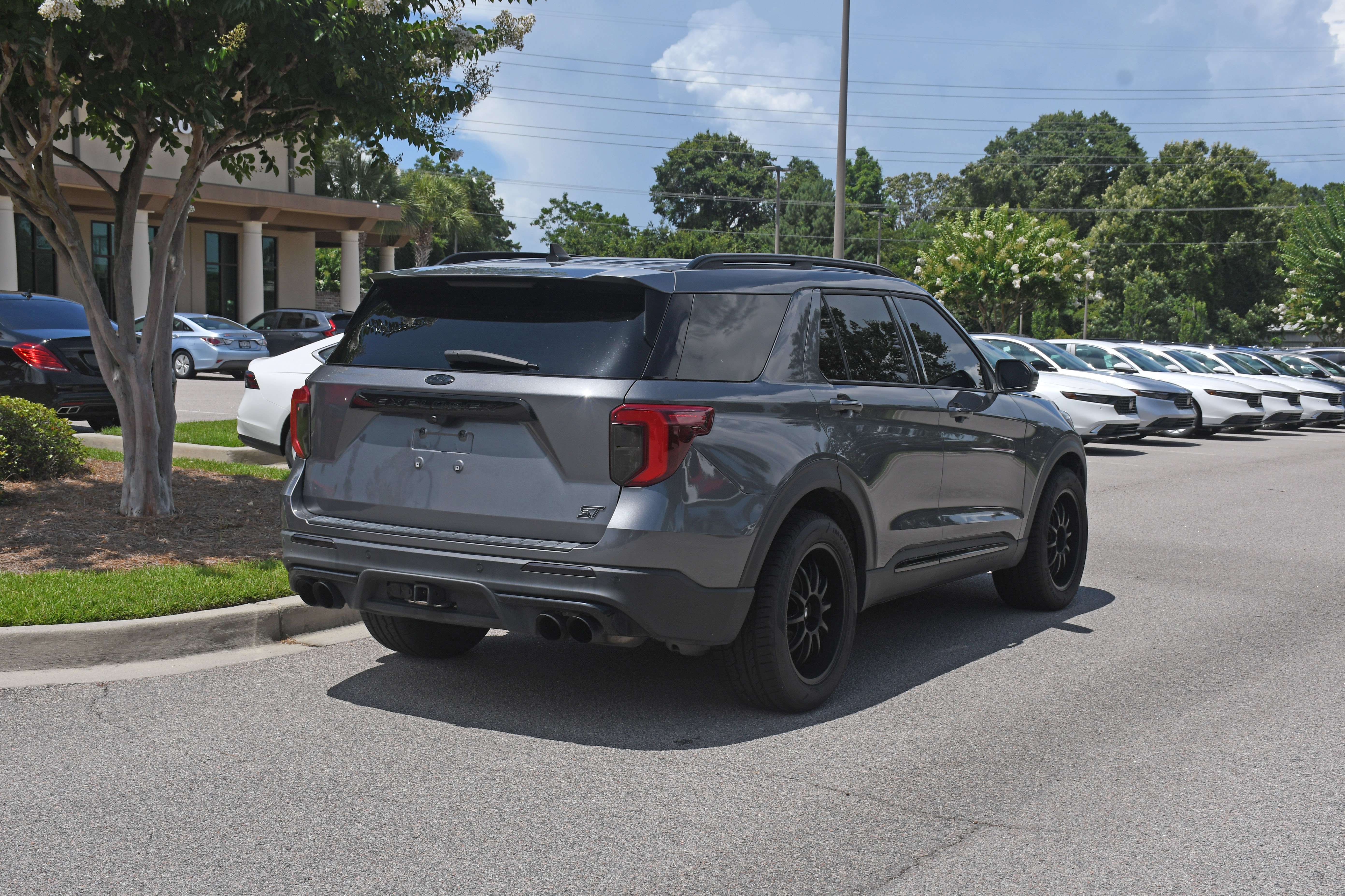 Used 2022 Gray Ford ST image 4