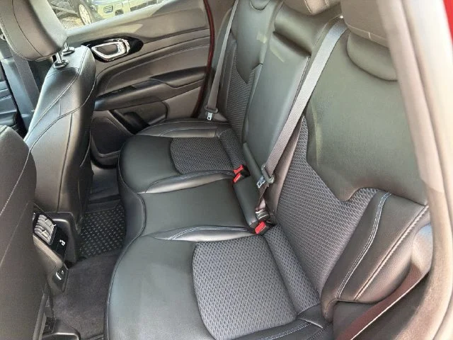 Used 2026 Red Jeep Latitude image 13