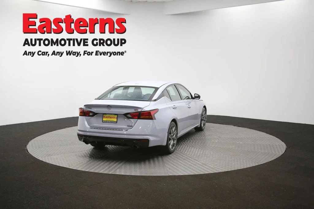 Used 2023 Gray Nissan 2.5 SL image 39