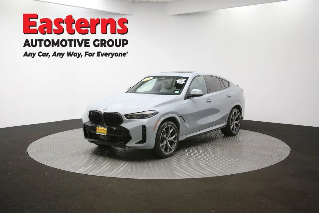 Used 2024 Gray BMW xDrive40i image 58