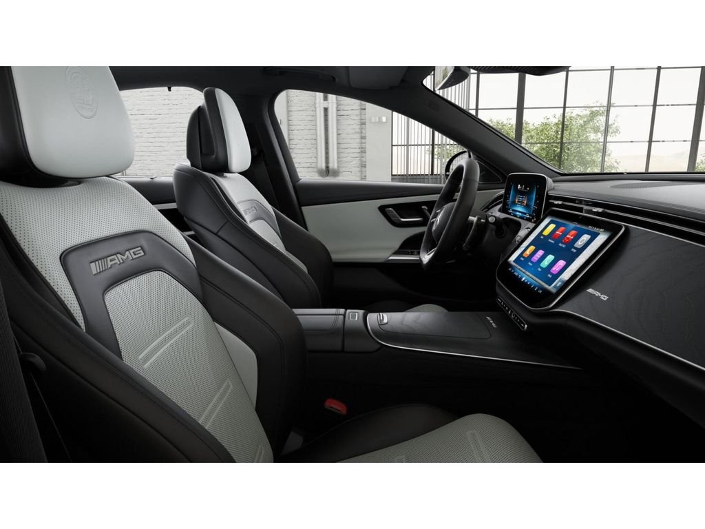 New 2027 MANUFAKTUR Moonlight White Magno Mercedes-Benz AMG® E 53 E 4MATIC+ Sedan image 4