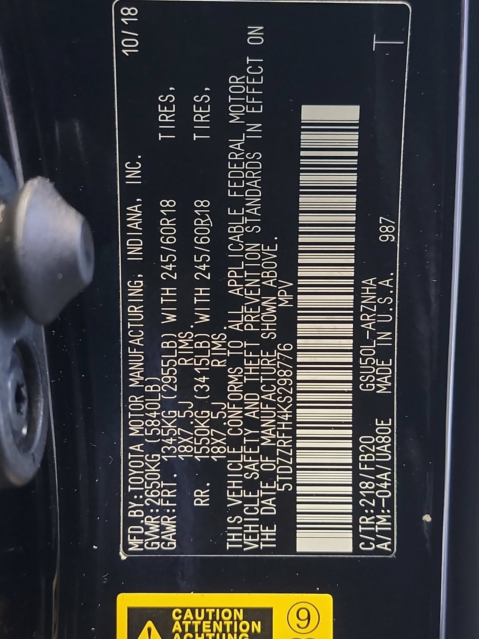 Used 2019 Midnight Black Metallic Toyota LE image 31