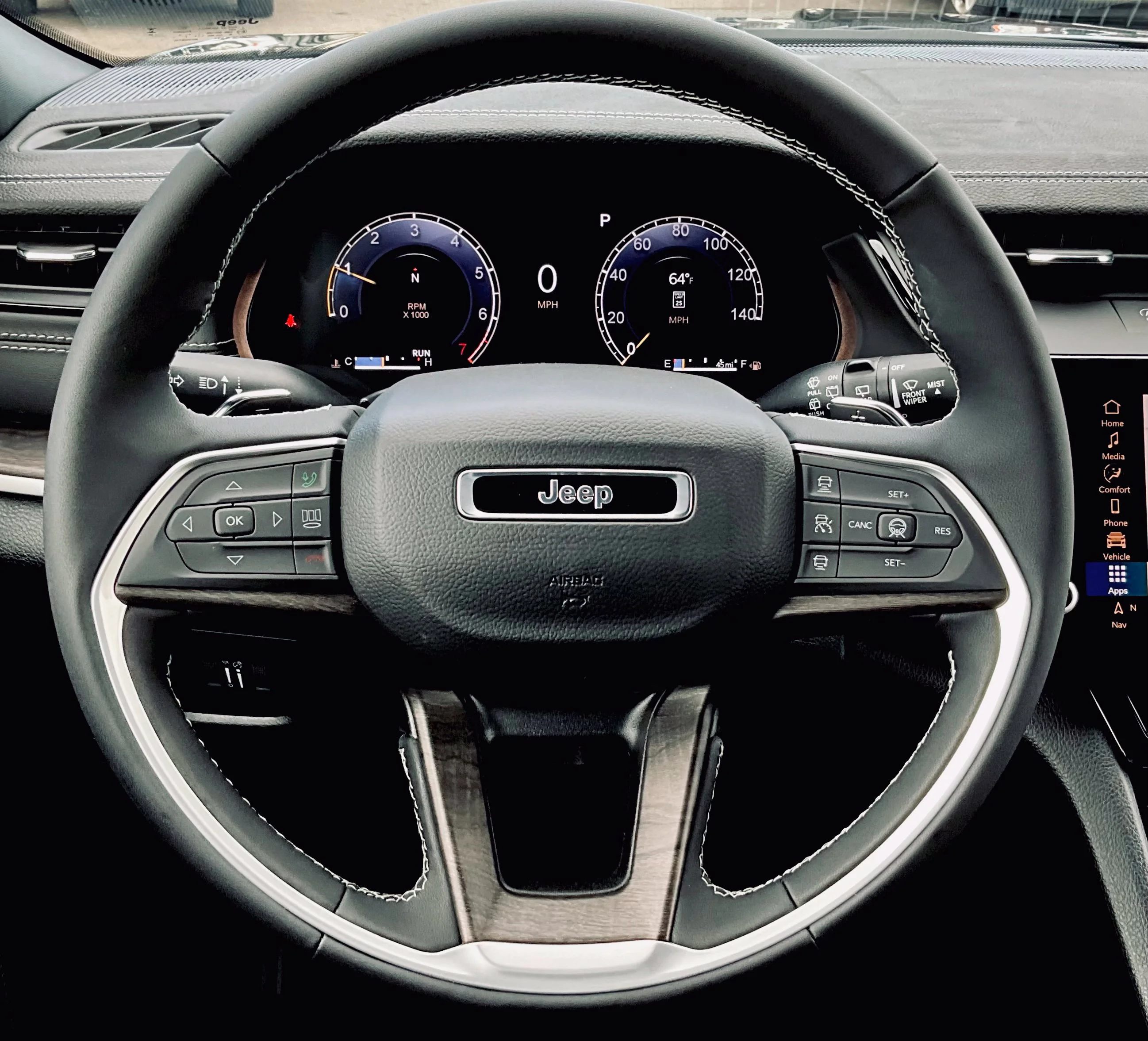 New 2027 Black Jeep Laredo Altitude image 14