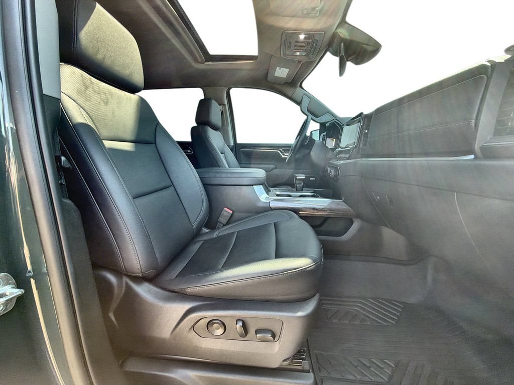Used 2025 Cypress Gray Chevrolet LTZ image 29