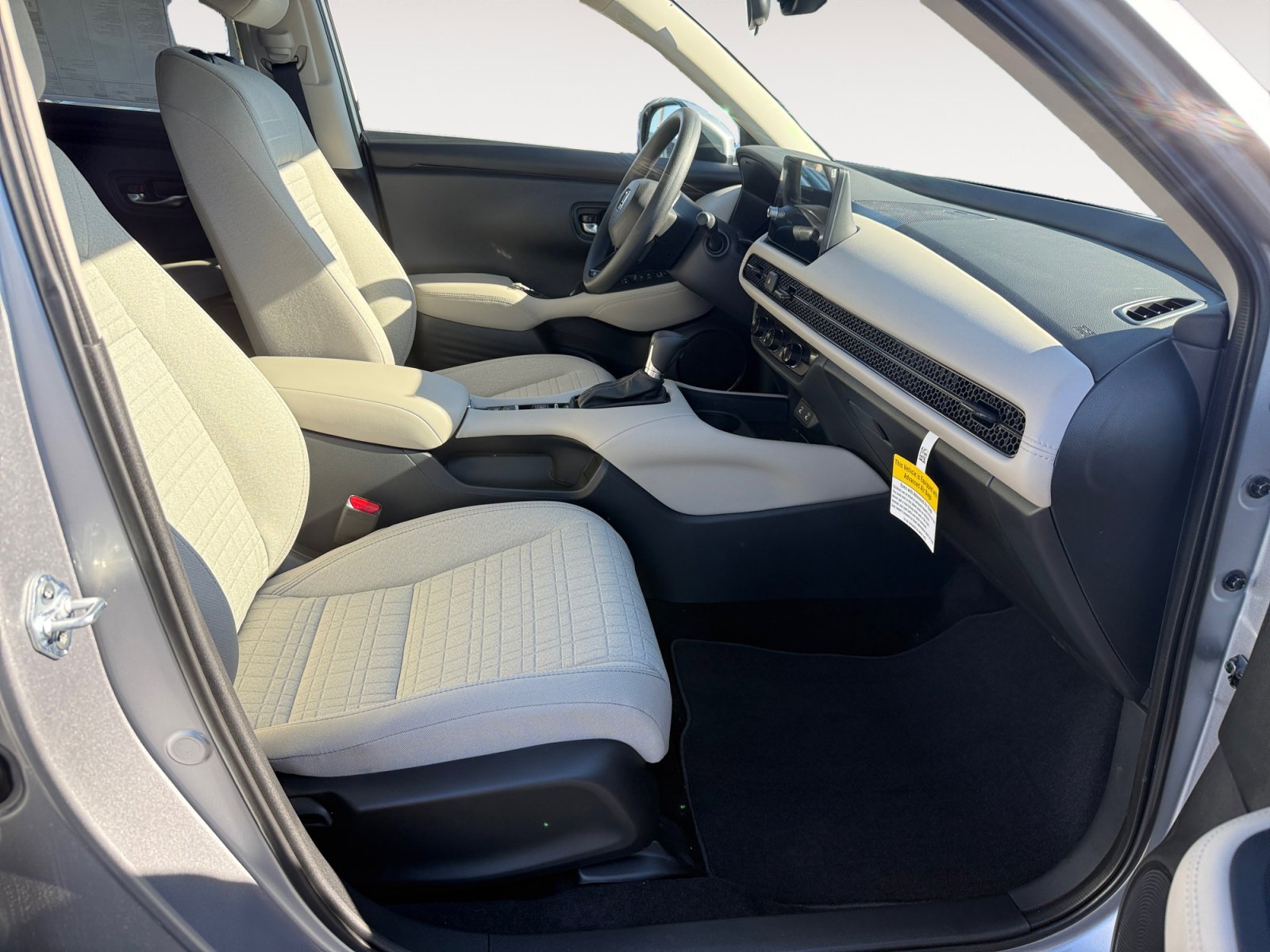 New 2026 Solar Silver Metallic Honda LX image 19