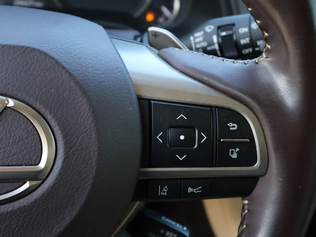 Used 2020 Black Lexus 350 image 32
