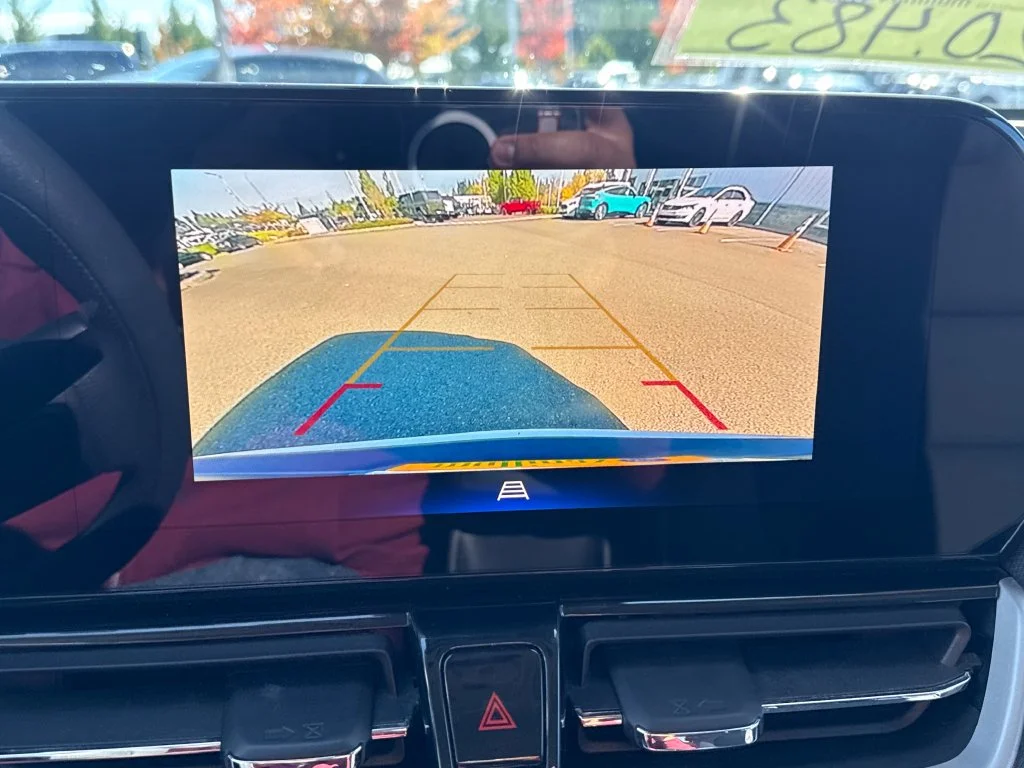 Certified Used 2025 Blue Chevrolet LT image 28