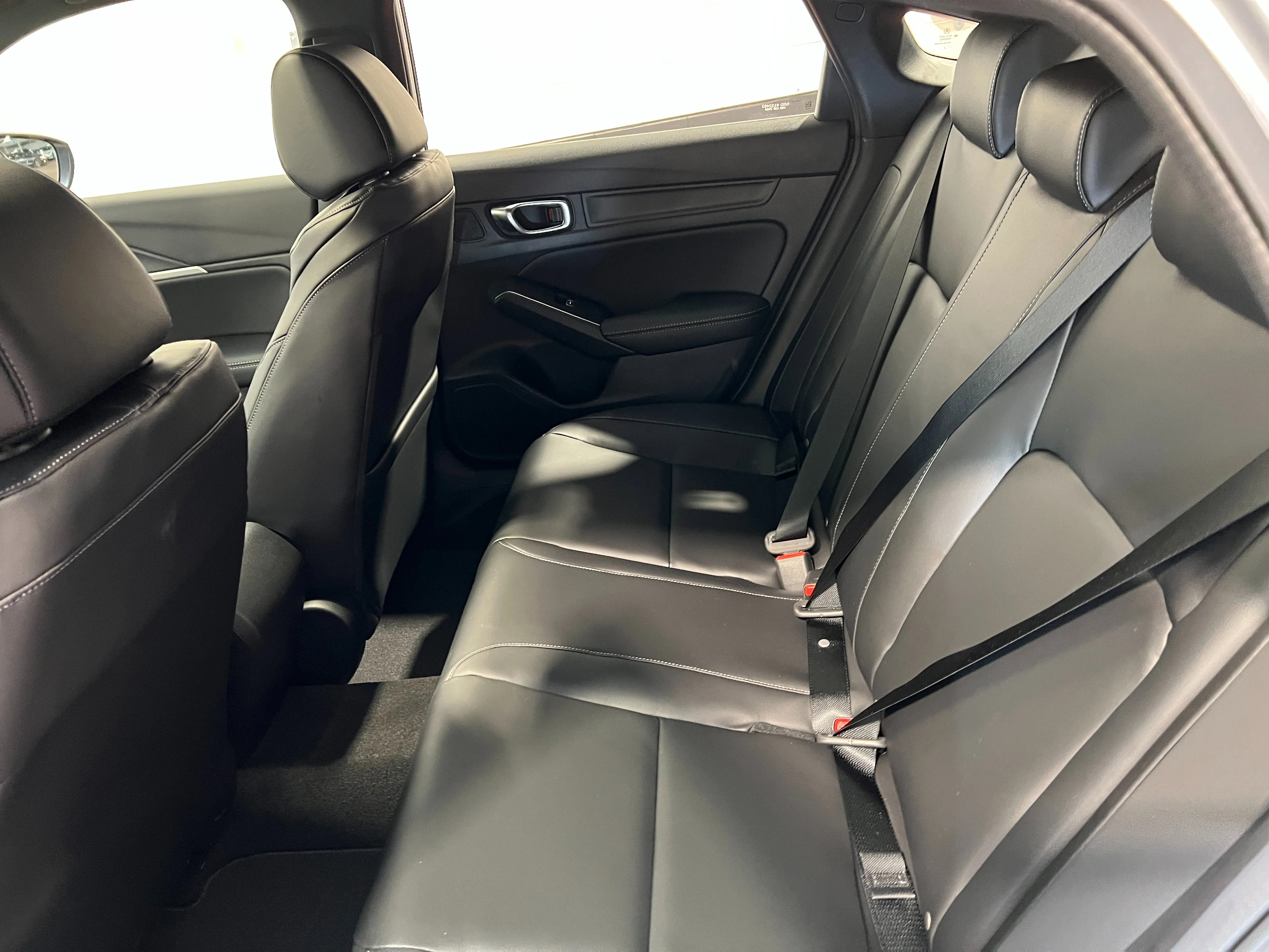 New 2025 Lunar Silver Metallic Acura A-SPEC image 31