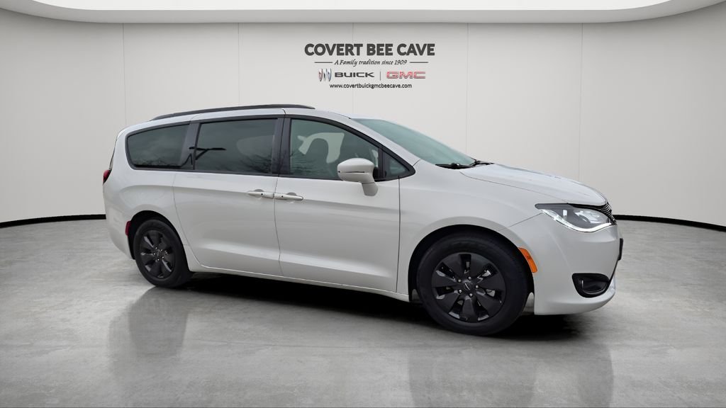 2020 Chrysler Pacifica Hybrid Limited