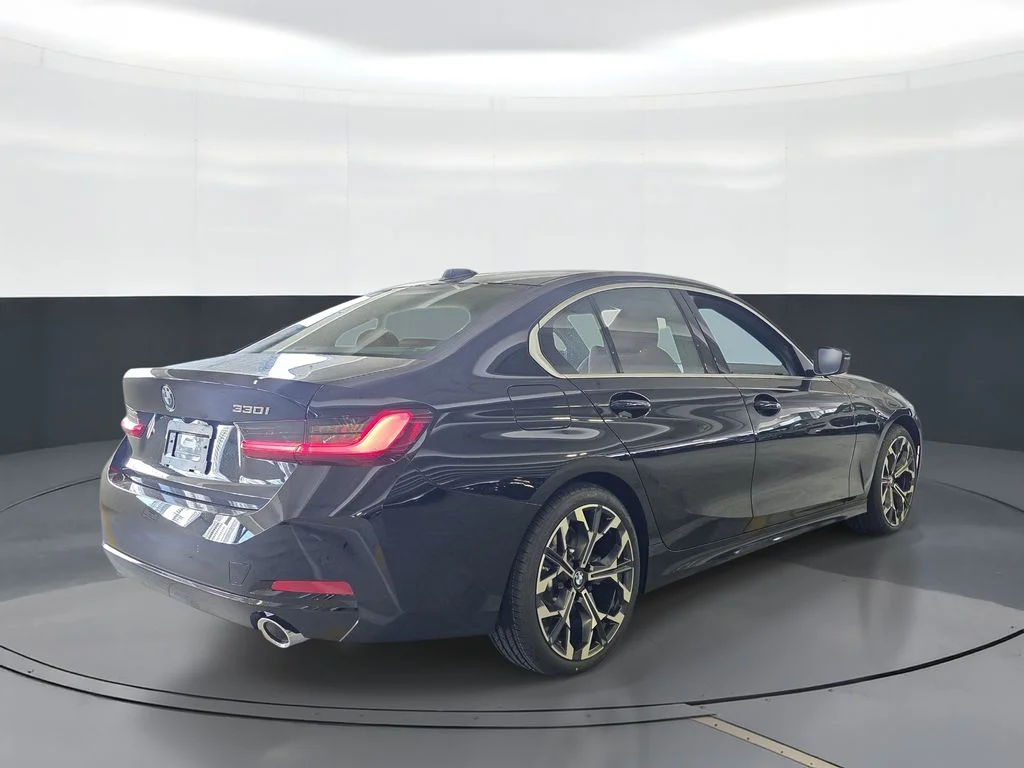 Used 2026 Black BMW 330i image 3