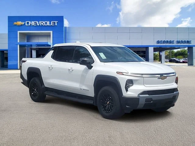 2026 Chevrolet Silverado EV LT Extended Range's photo