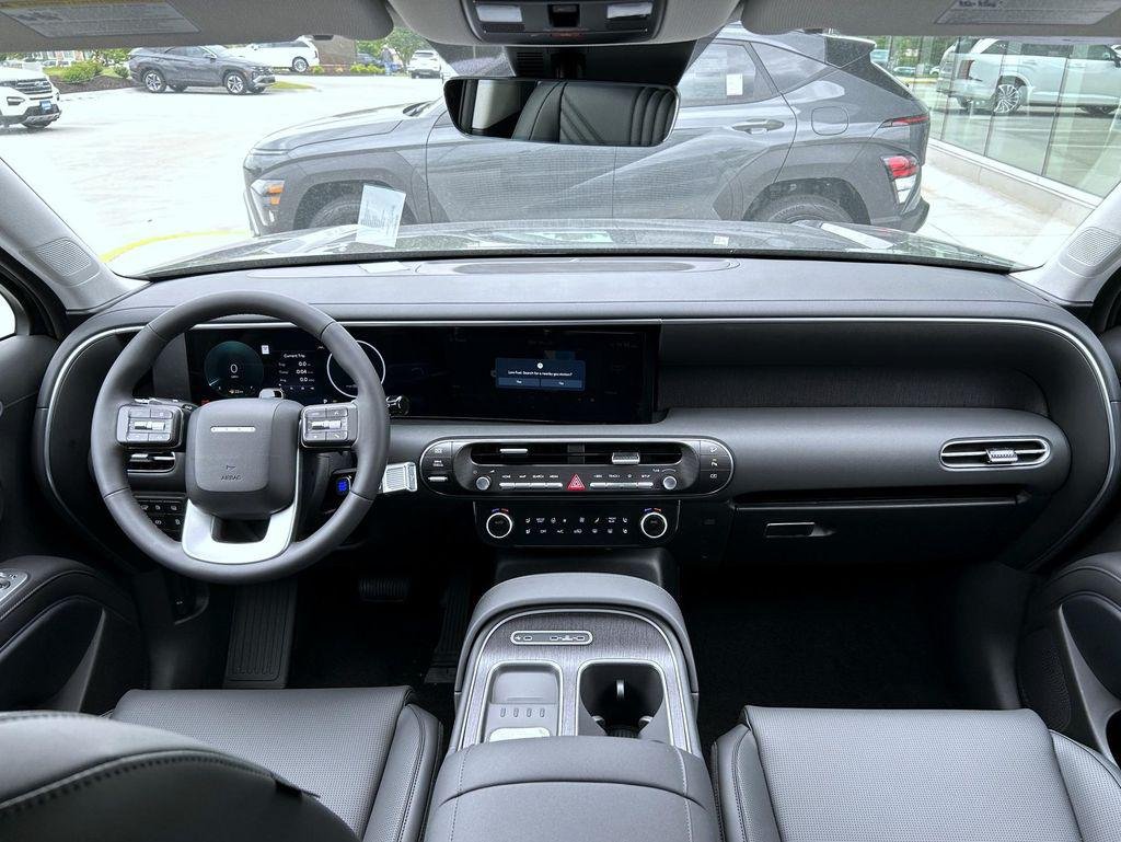 New 2026 Black Hyundai SEL Premium 8P image 12
