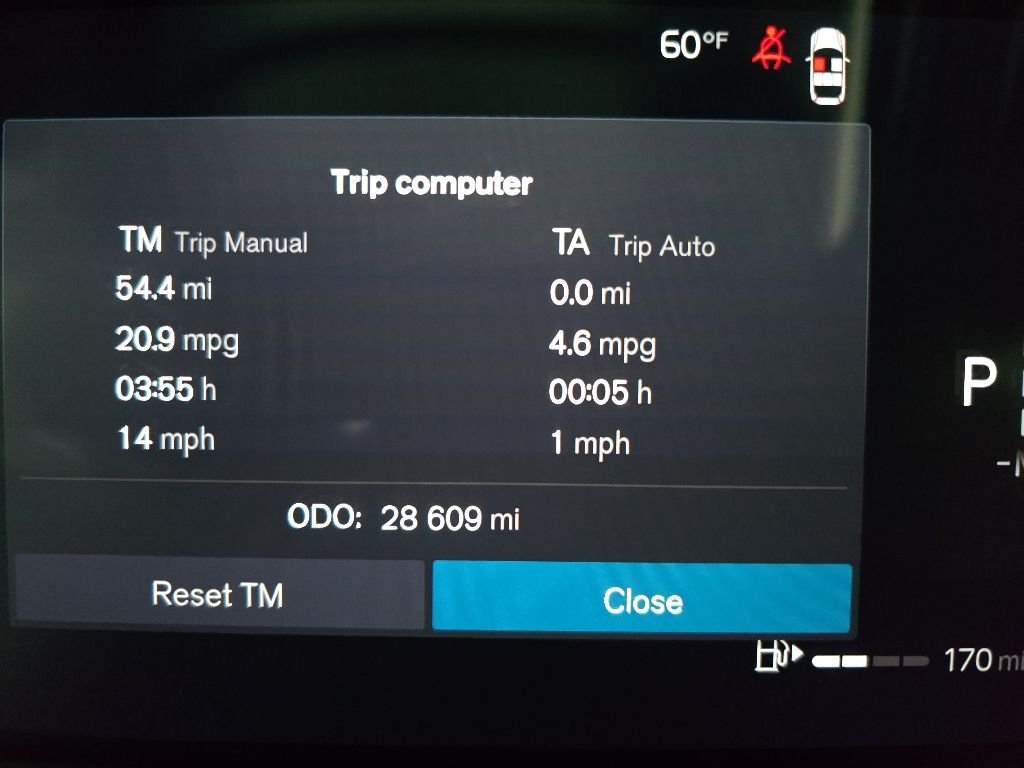 2023 Volvo XC40 Plus - Photo 23