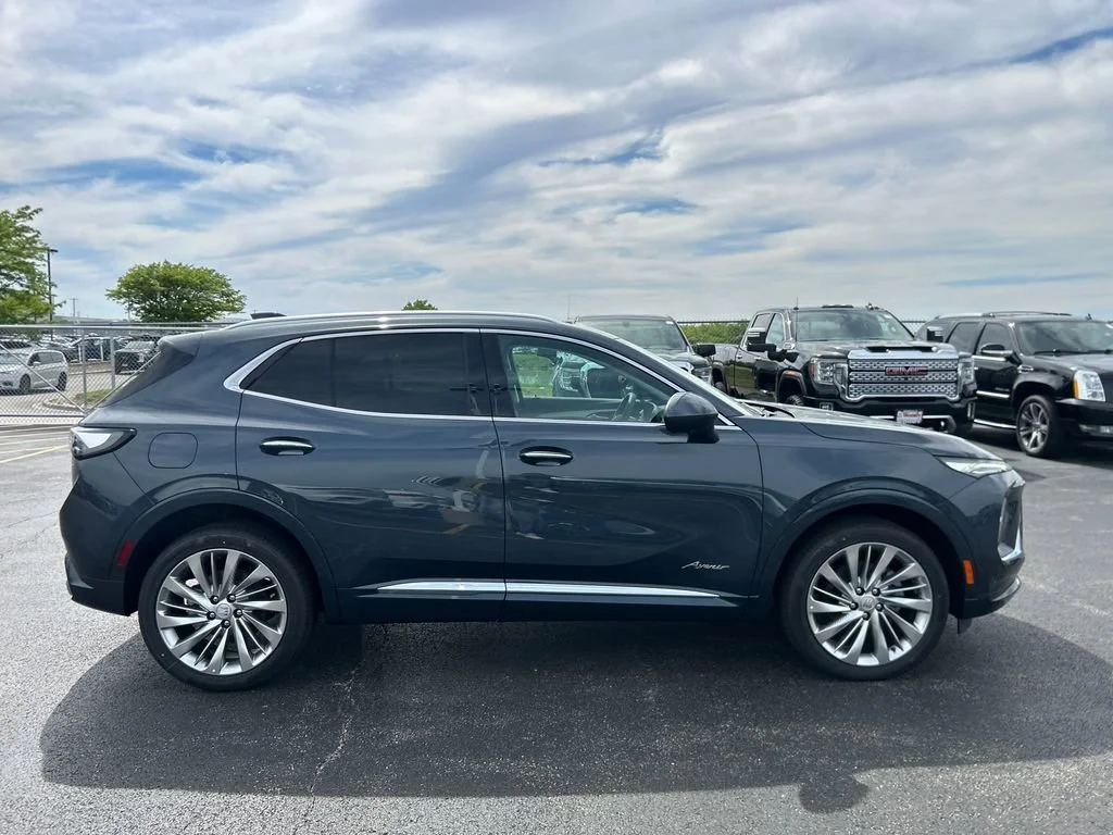 New 2026 Quartz Blue Metallic Buick Avenir image 10