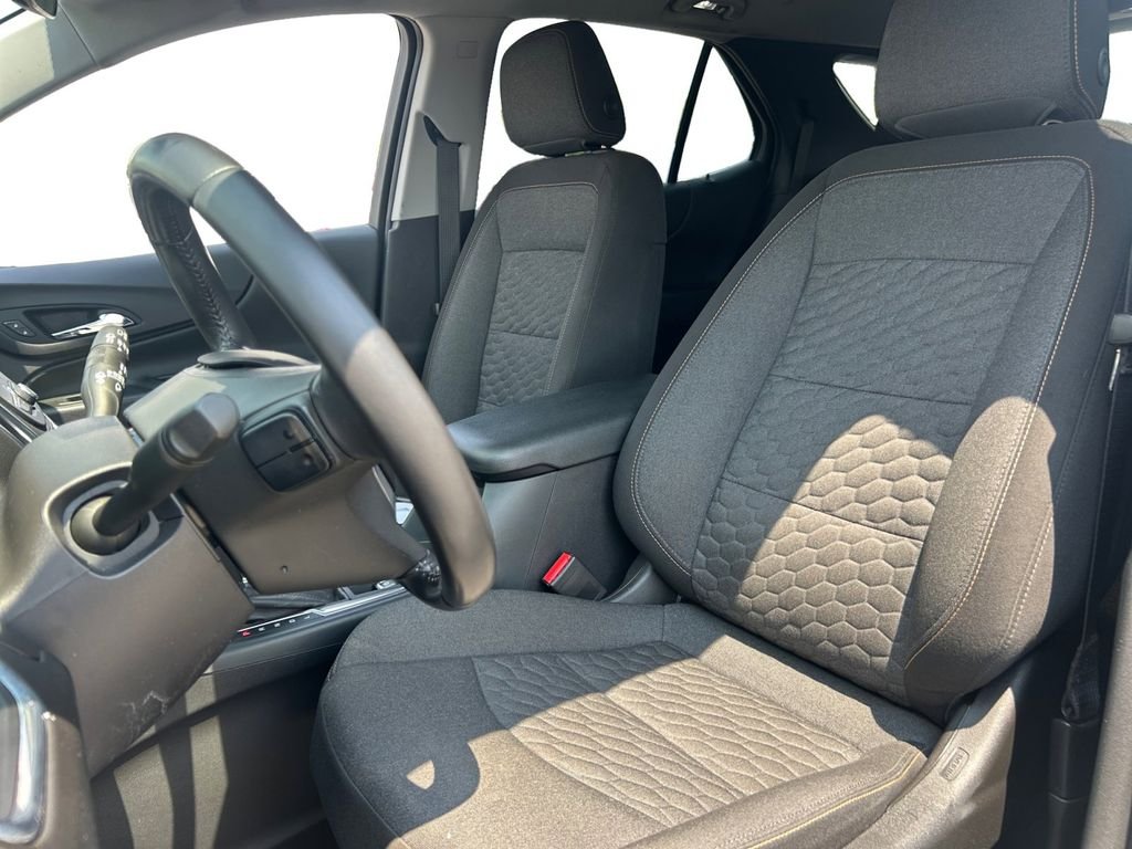 Used 2021 Silver Chevrolet LT image 25