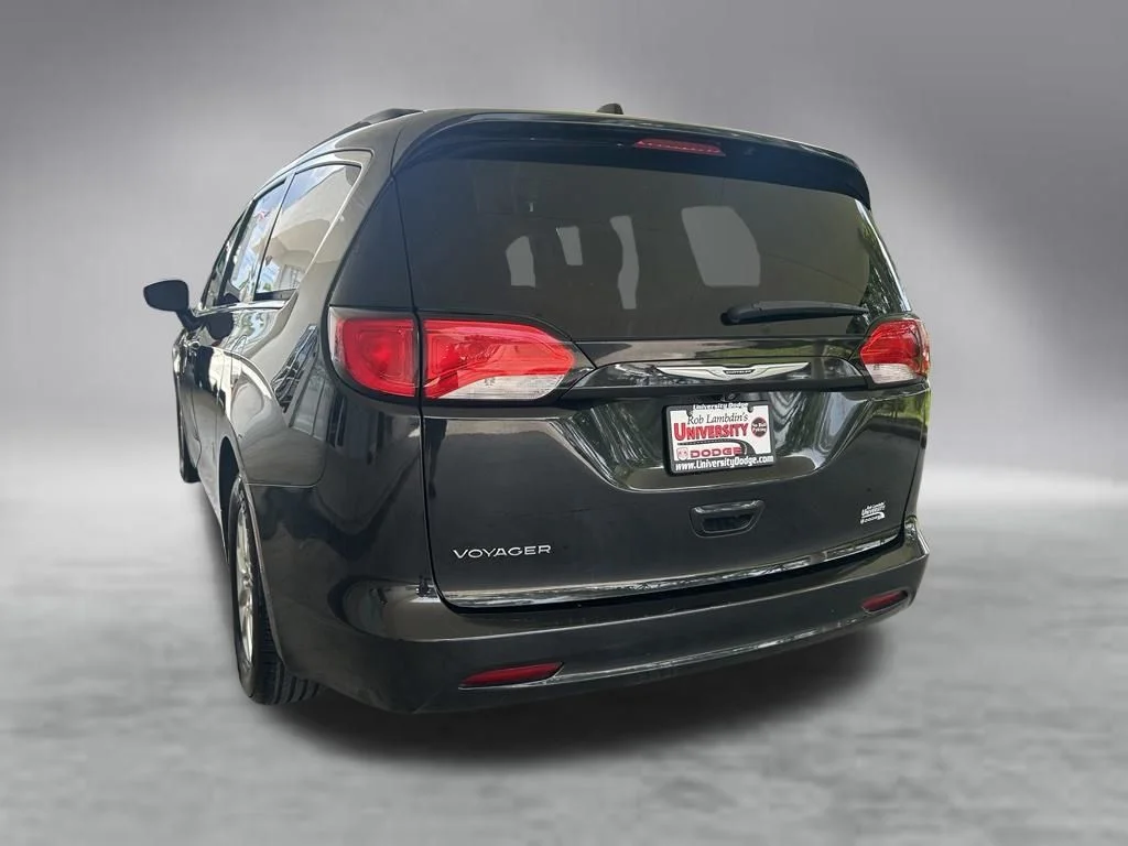 Used 2021 Black Chrysler LXI image 4