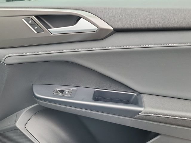 New 2026 Gray Volkswagen 1.5T SE Black image 18