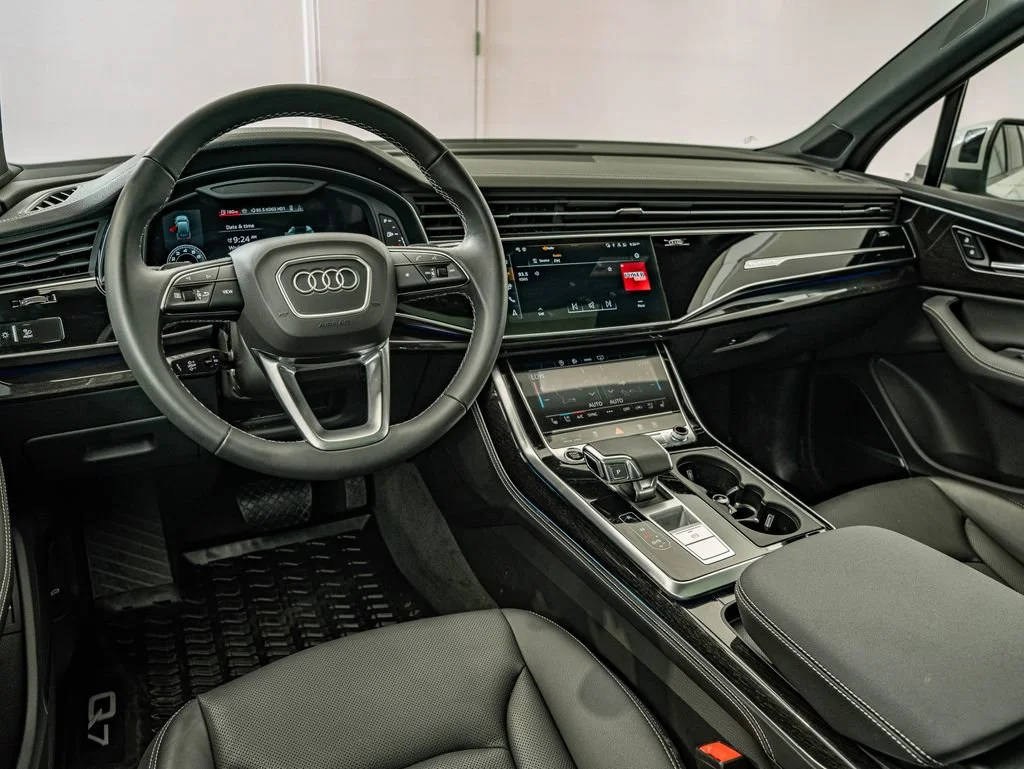 Used 2025 Glacier White Metallic Audi 55 Premium Plus image 30