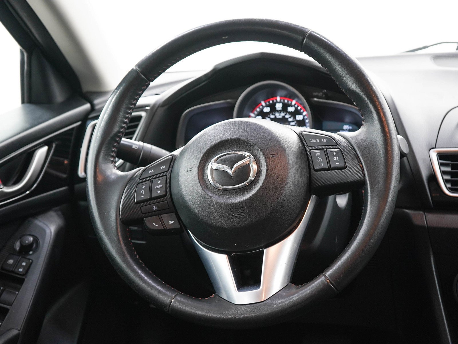 Used 2015 Titanium Flash Mica Mazda i Touring image 15