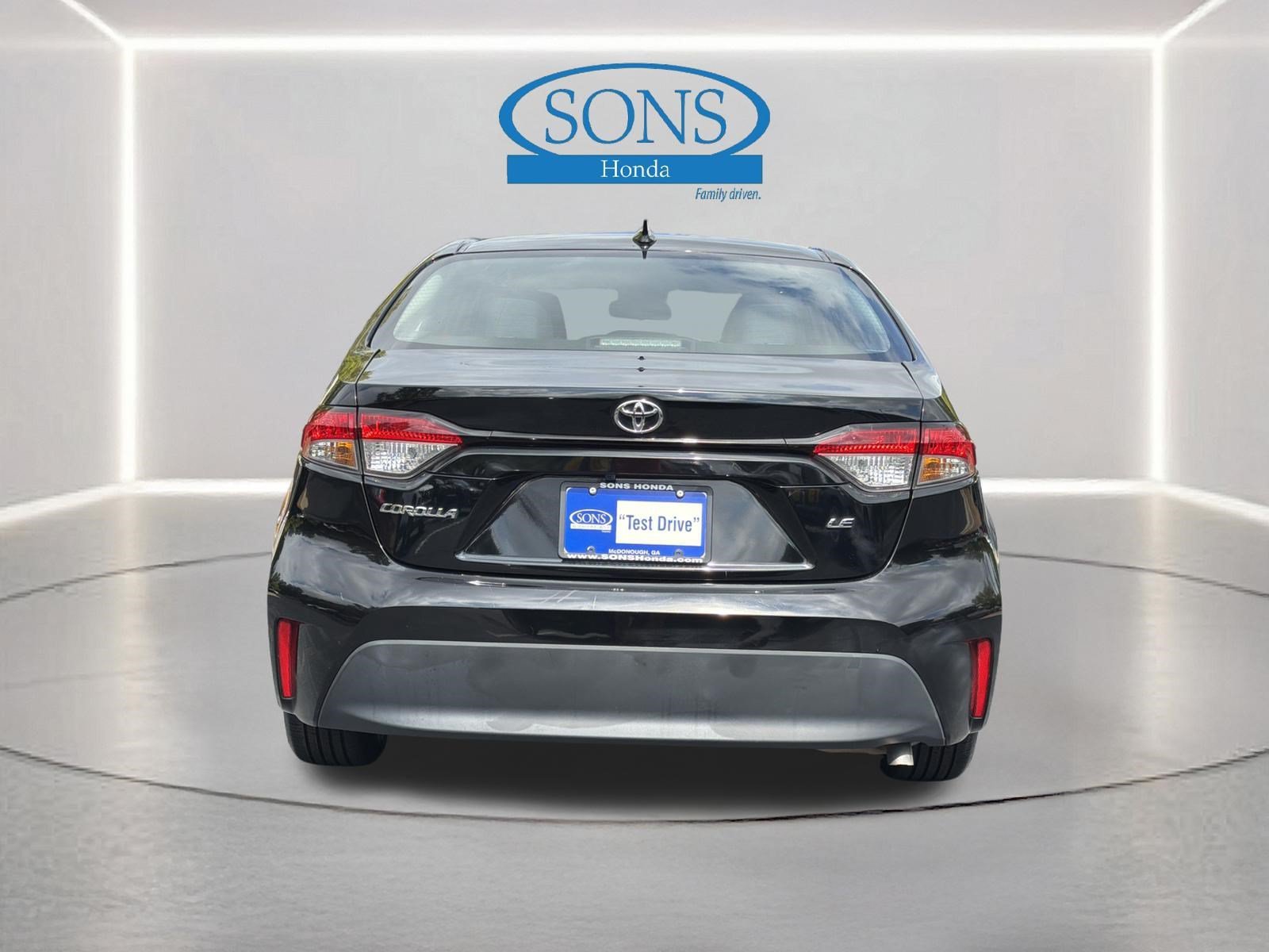 Used 2025 Midnight Black Metallic Toyota LE image 22