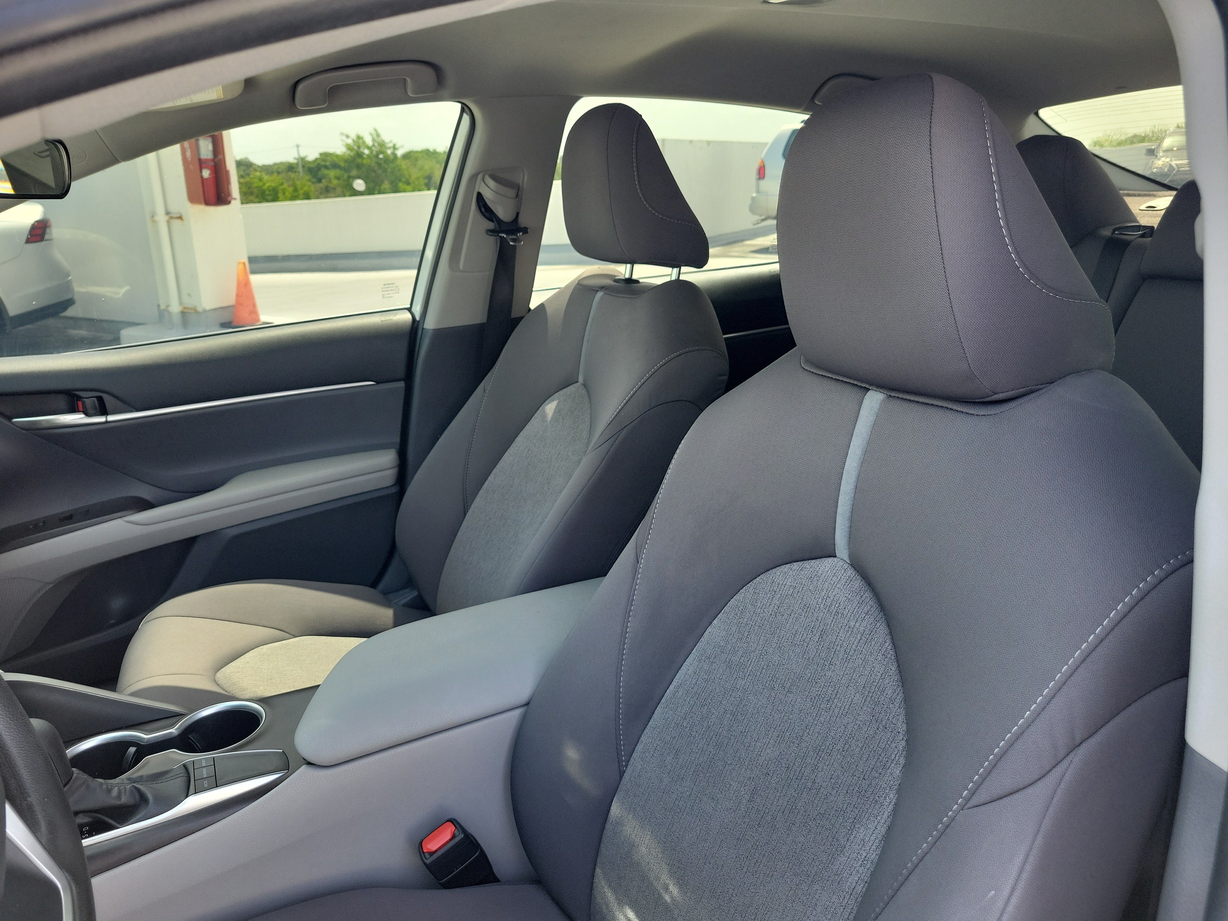 Certified Used 2023 Ice Toyota LE image 19