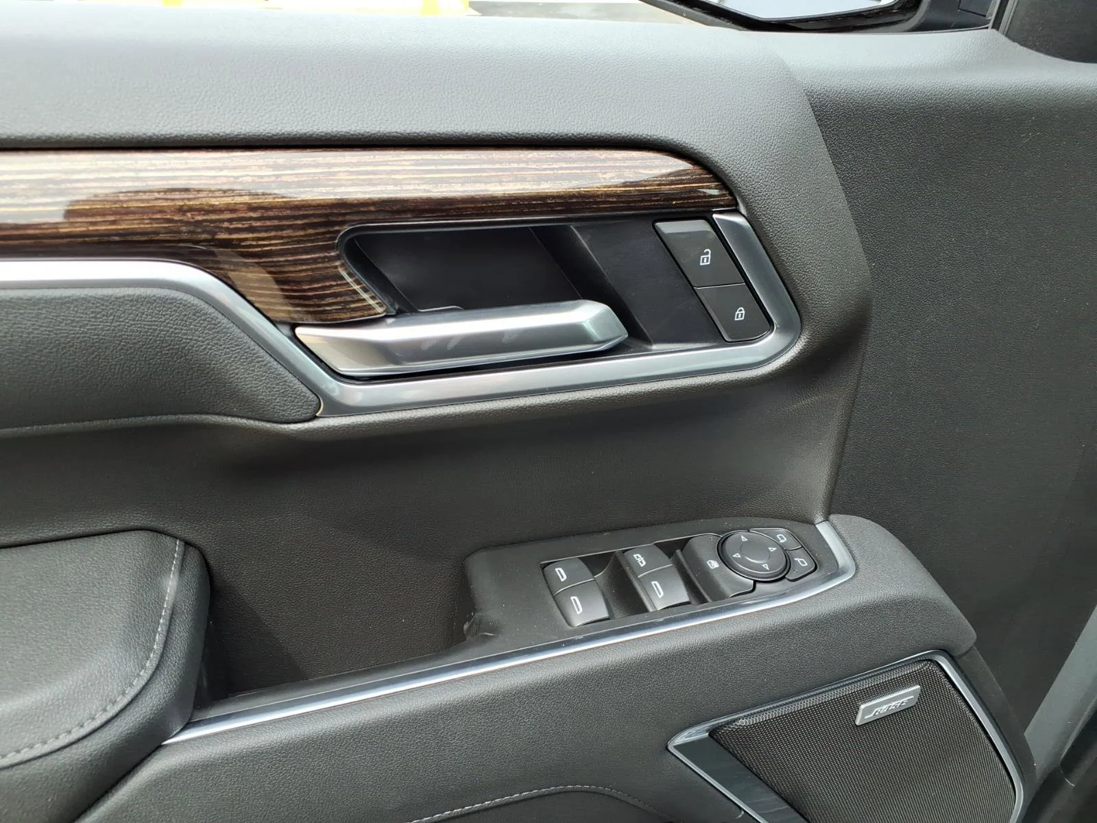 2026 GMC Sierra 1500 Elevation - Photo 10