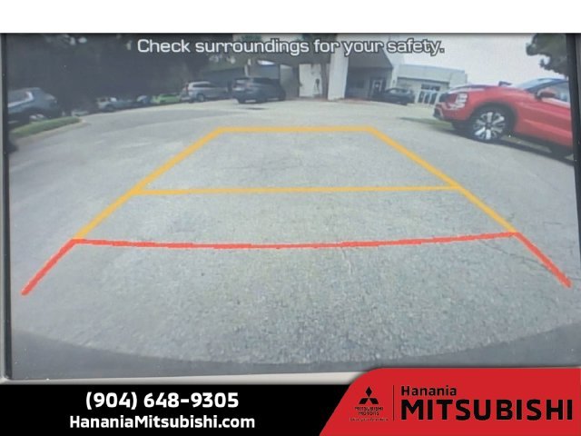 Used 2018 Black Hyundai SE image 17