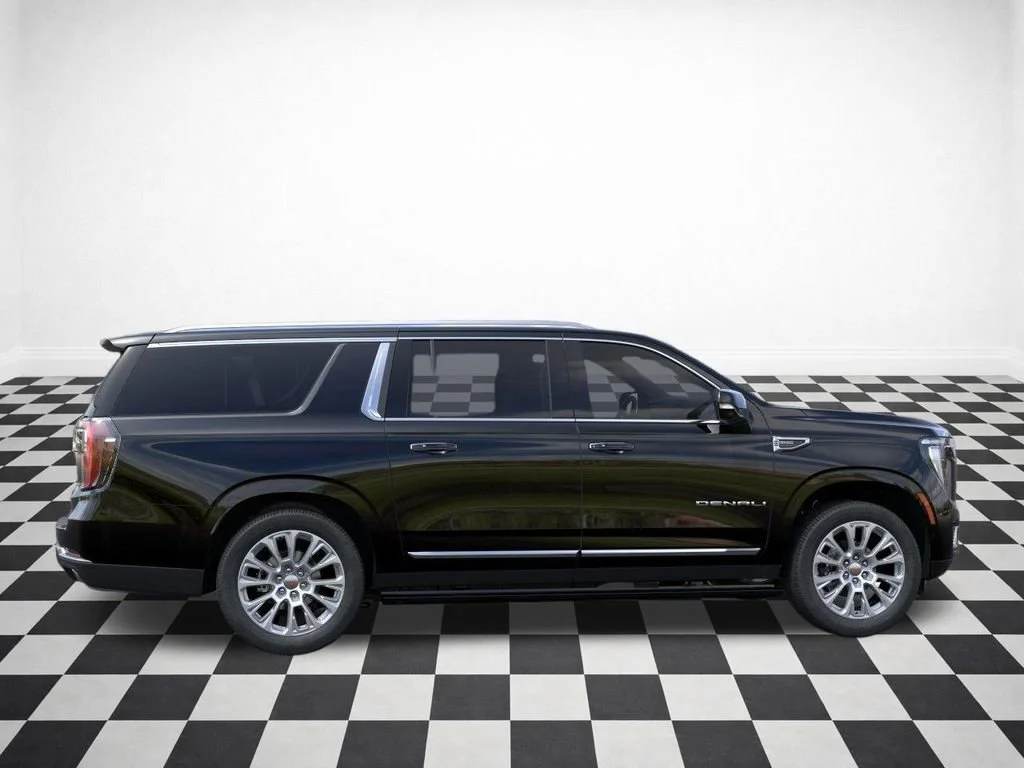 2026 GMC Yukon XL Denali - Photo 35
