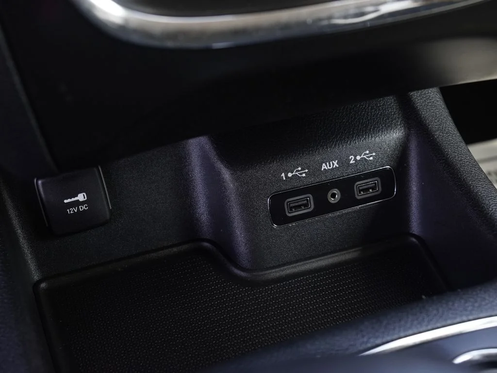 Certified Used 2018 Purple Dodge SXT image 19