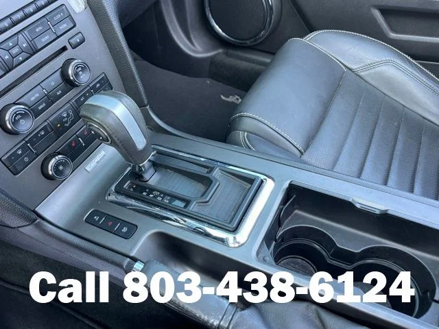 Used 2013 Blue Metallic Ford V6 Premium image 25