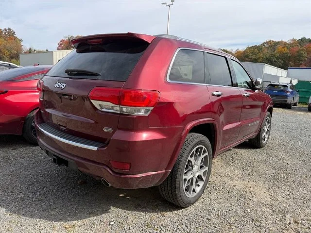 Used 2021 Red Jeep Overland image 15