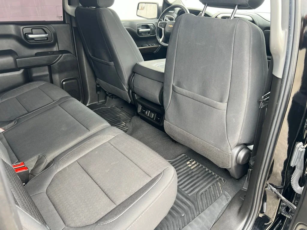 Used 2021 Black Chevrolet LT image 22