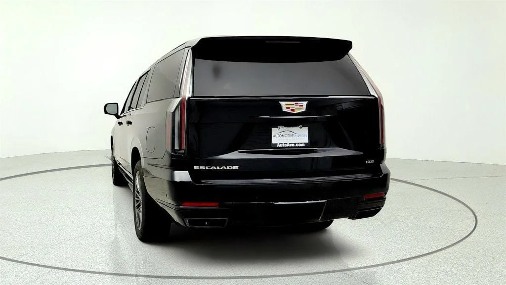Used 2025 Black Raven Cadillac 4WD 4dr Sport Platinum image 6